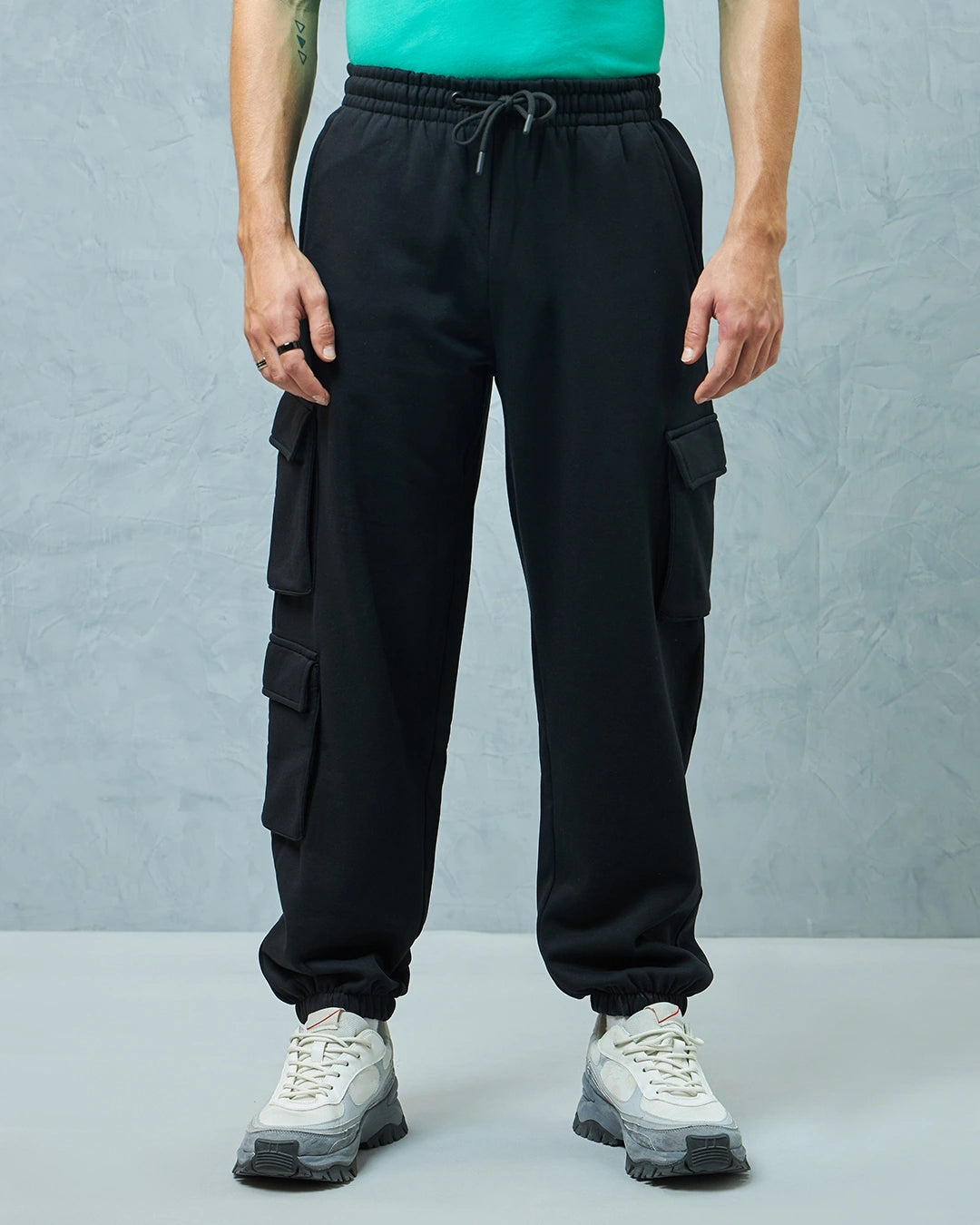 Men's Black Super Loose Fit Brushed Cargo Joggers