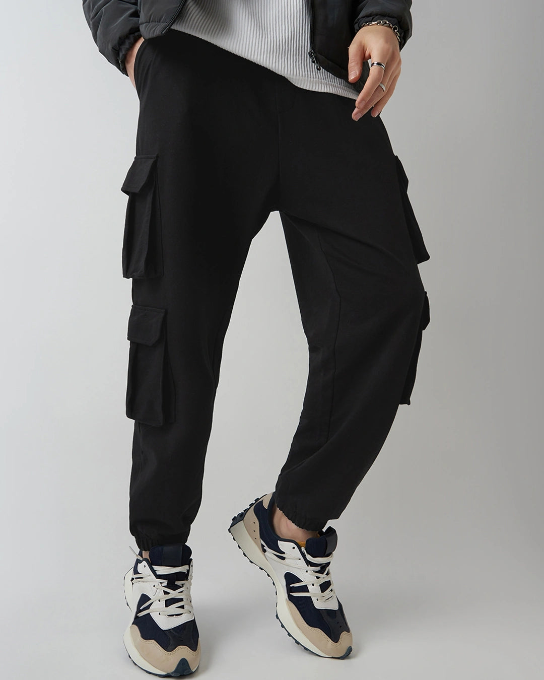 Men's Black Super Loose Fit Cargo Warm Joggers